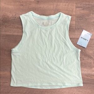Fleo Green Fitted Sleeveless Crop Top